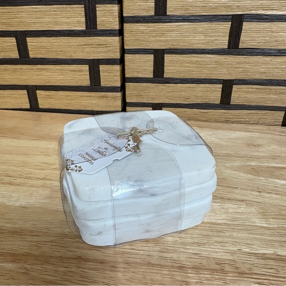 Made In India White Marble Set Of‎ 4 Coasters